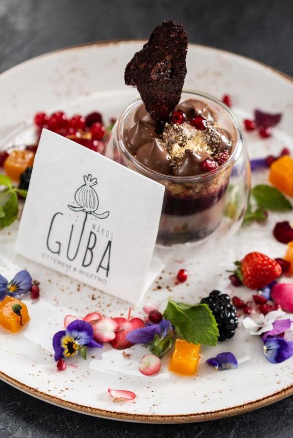 Guba Vendégház Győrújbarát Exterior foto